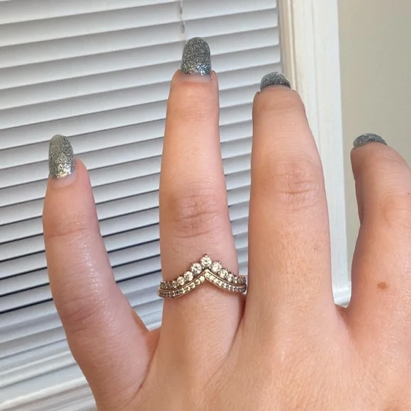 Pandora Gold and Silver Chevron Ring - Picture 1 of 1